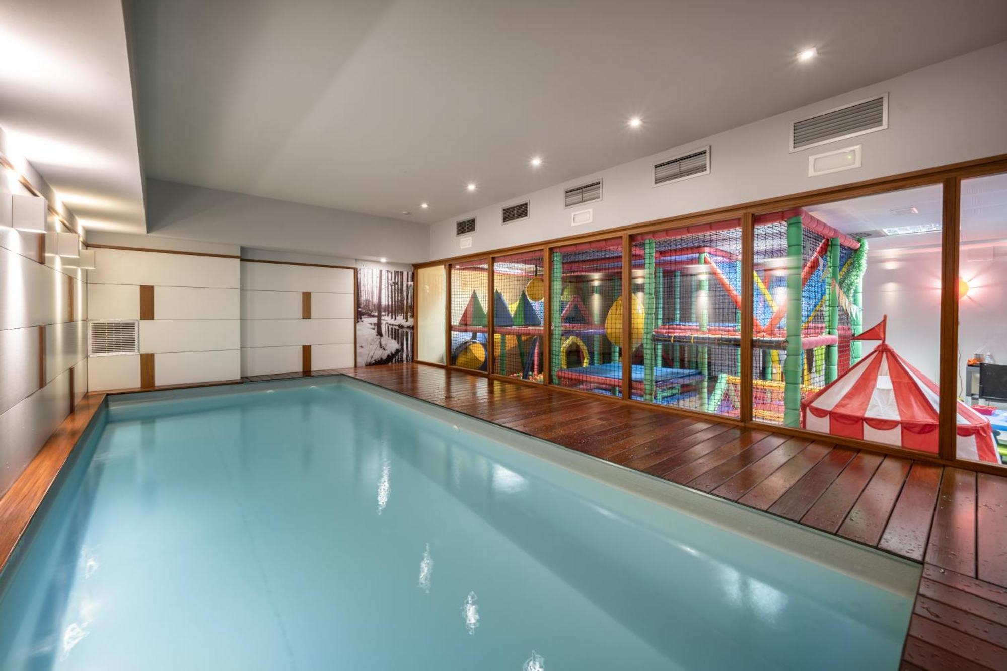 Hotel Val De Neu G.L. Baqueira Beret Eksteriør bilde