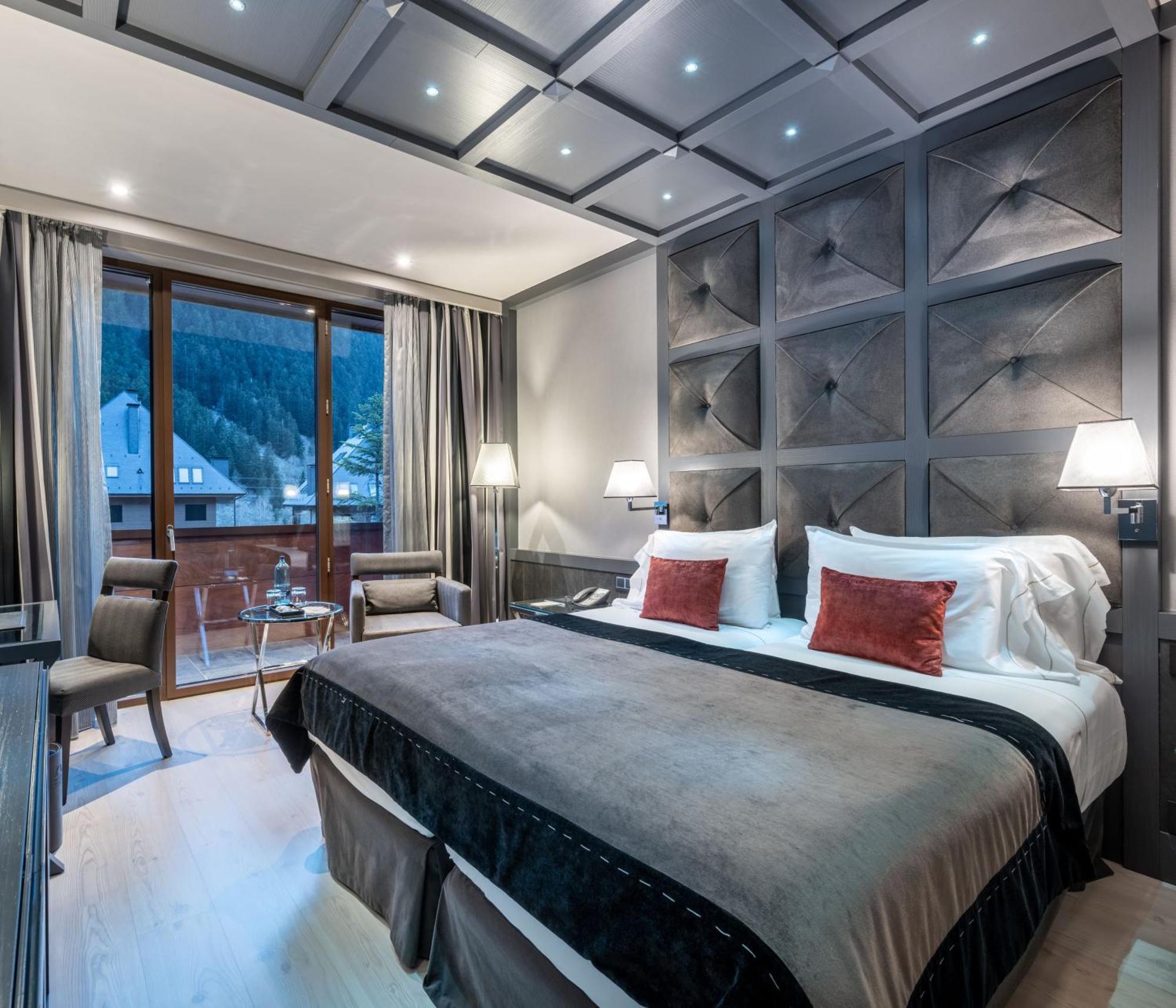 Hotel Val De Neu G.L. Baqueira Beret Eksteriør bilde